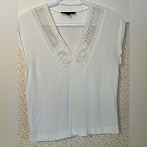 Maje -size 1-White Lace V-Neck sleeveless top